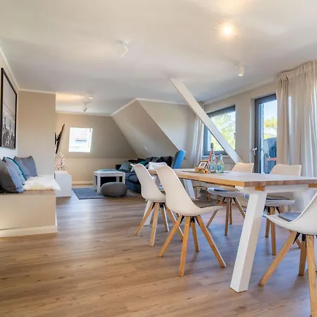 - Friesisch Herb Apartment *